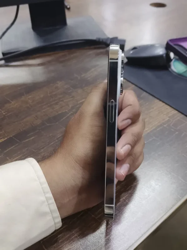 Apple iPhone 14 Pro