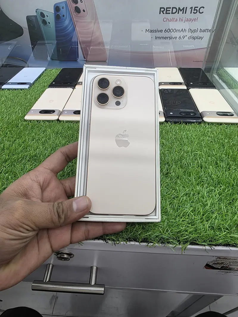 Apple iPhone 16 Pro Max