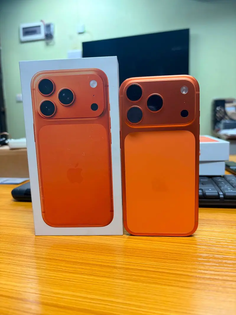 Apple iPhone 17 Pro 256GB Factory Unlocked Non-PTA